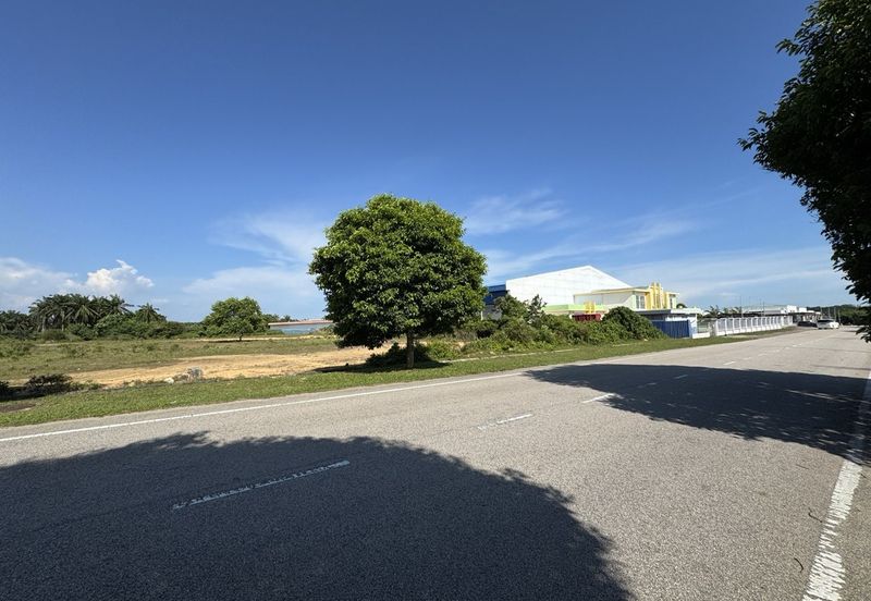 2.18 acres Industrial Land Serkam Melaka For Sale