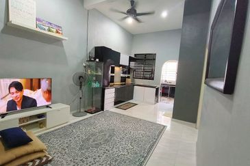 Fully Extend Single Storey Terrace Taman Sri Bakri 3 For Sale