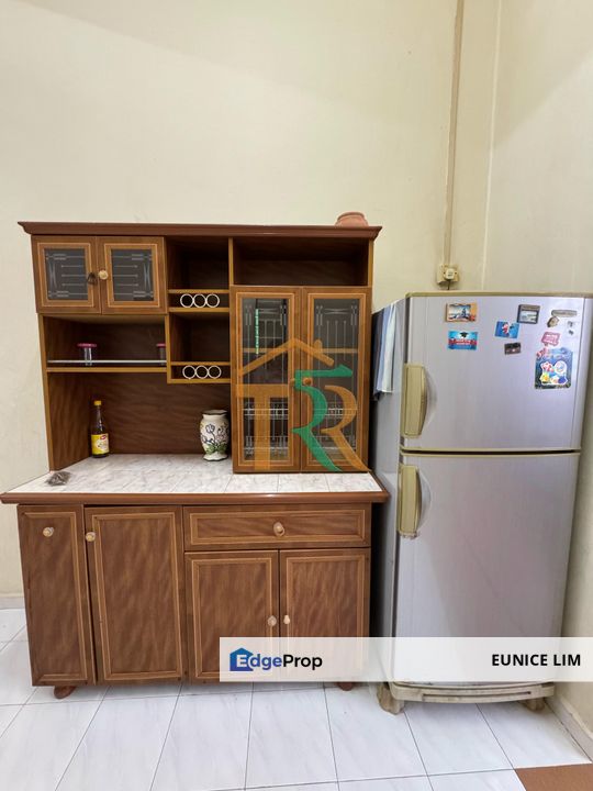 Single Storey Terrace Partially Furnished For Rent, Johor, Muar