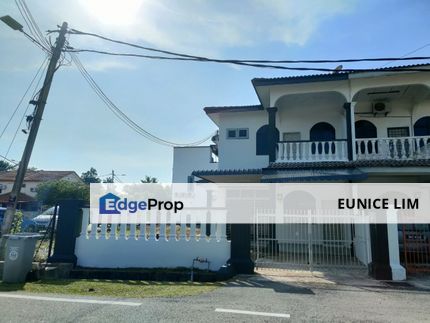 Prime Location Coner Lot Double Storey Terrace Muar For Sale, Johor, Muar