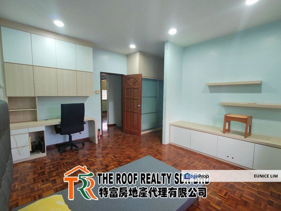 Renovated Double Storey Terrace Taman Bakri Mulia For Sale, Johor, Bakri