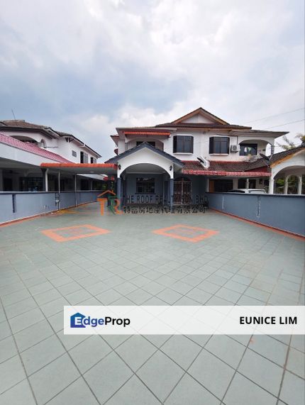 Sungai Abong Partially Furnished Double Storey Semi-D For Rent, Johor, Muar