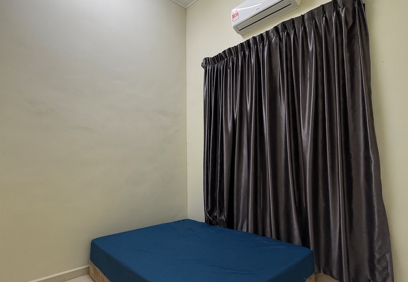 Single Storey Terrace Parit Bakar For Sale