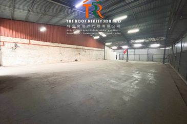 Factory/ Warehouse Sungai Abong Muar For Rent