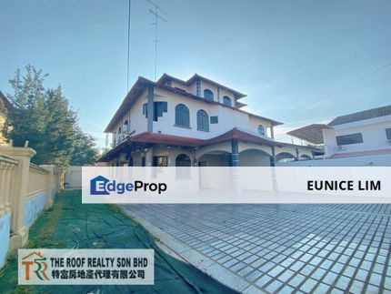 3 Storey Semi-D For Sale, Jalan Junid, Muar, Johor, Muar