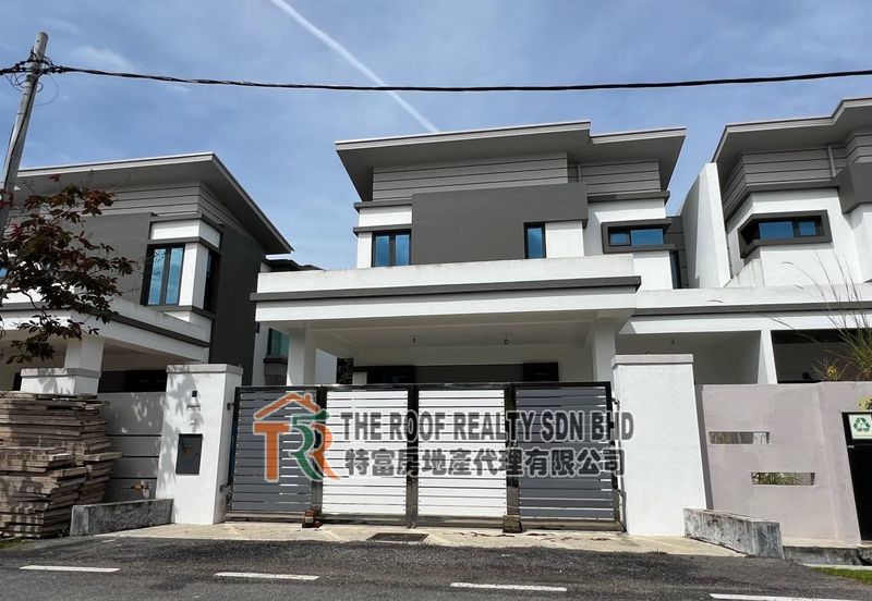 Prime Location Double Storey Semi-D For Sale, Sungai Abong, Muar 