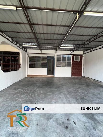 Single Storey Terrace For Sale, Jalan Bakri , Johor, Muar