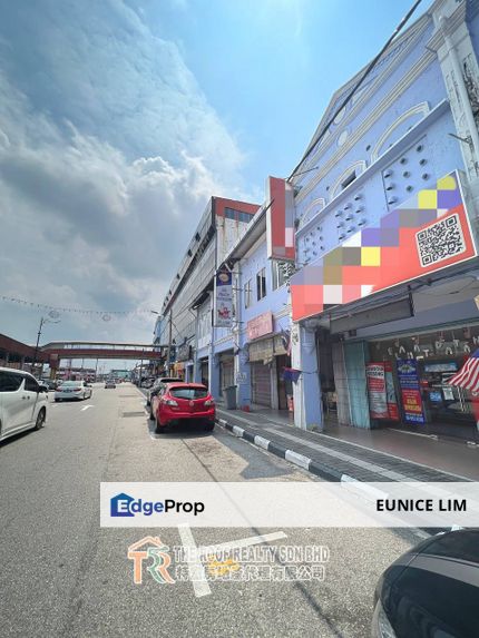 Double Storey Shoplot Facing Main Road For Sale, Jalan Salleh Muar, Johor, Muar