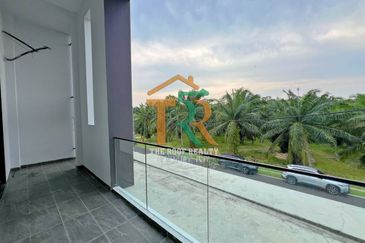 Brand New Double Storey Semi-D, Taman Desa Baiduri Parit Amat, Muar
