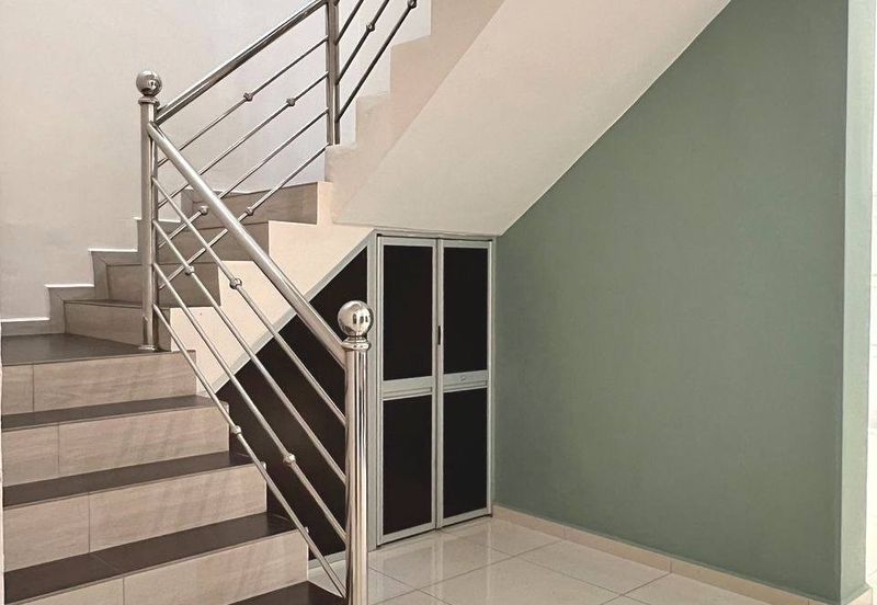 Prime Location Double Storey Semi-D Sungai Abong For Sale