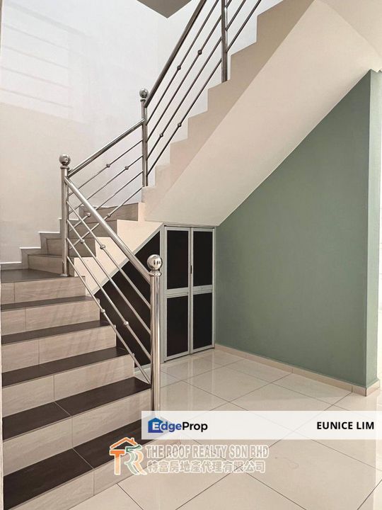 Prime Location Double Storey Semi-D Sungai Abong For Sale, Johor, Muar