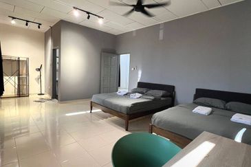 Prime Location Double Storey Semi-D Sungai Abong For Sale