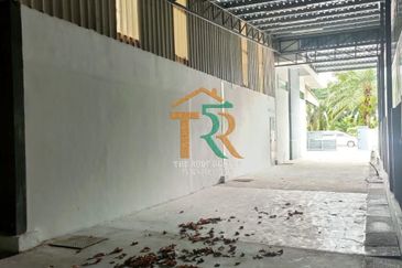 Semi-D Factory Taman Perindustrian Bukit Pasir Muar For Sale