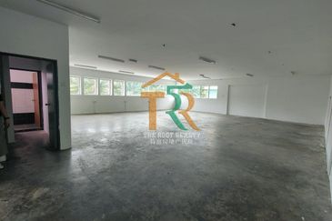 Semi-D Factory Taman Perindustrian Bukit Pasir Muar For Sale