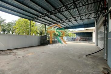 Semi-D Factory Taman Perindustrian Bukit Pasir Muar For Sale