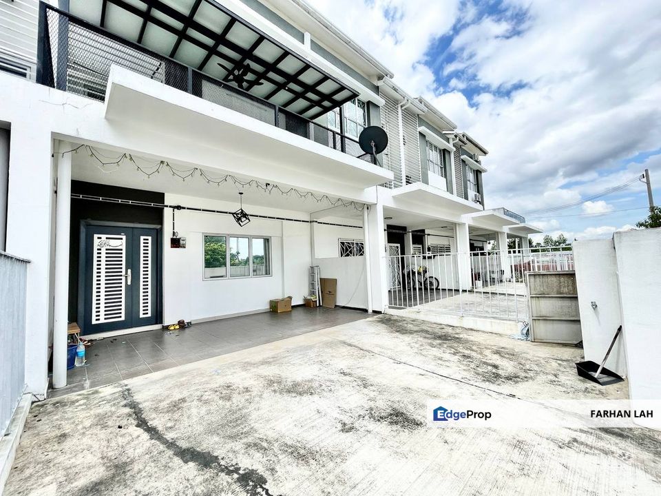 Taman Bukit Rahman Putra 3 Storey Terrace FLEXIBLE DEPOSIT 🔥 RENOVATED, Selangor, Sungai Buloh