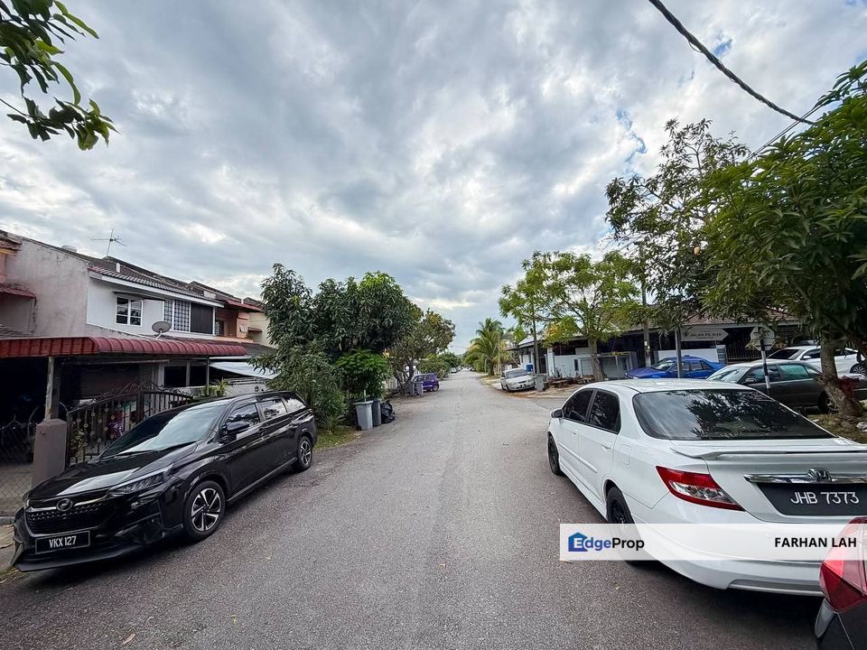 Taman Pinggiran Senawang Seremban 2 Storey End Lot BOOKING 1K 🔥 NEGO, Negeri Sembilan, Seremban