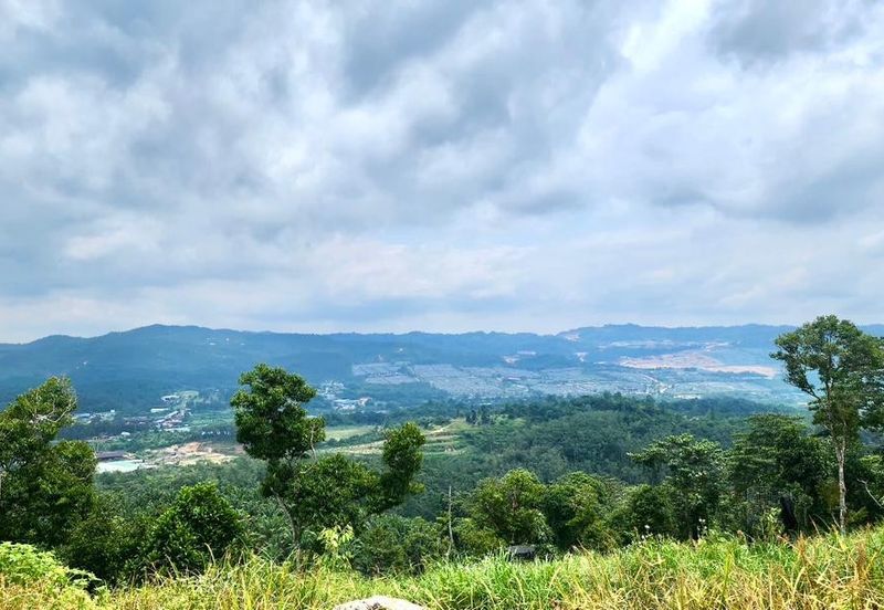 Sungai Lalang, Bukit Semenyih - Scenic High Hill Agri Land with Nice View - 9.16 Acres Freehold