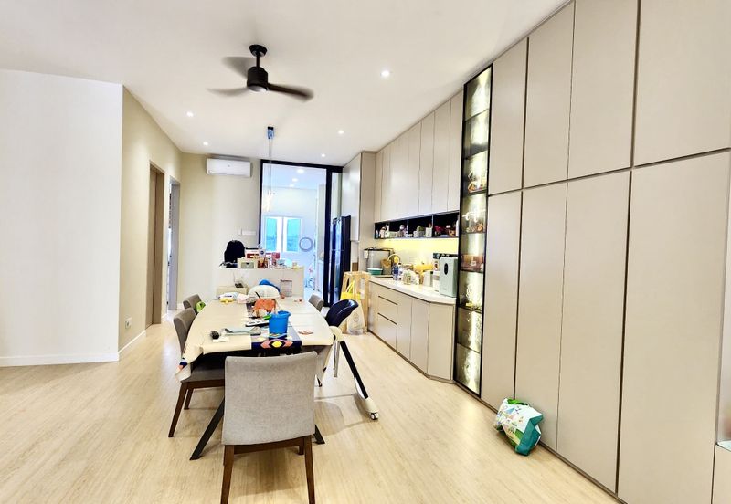 Semanja Park Terraces