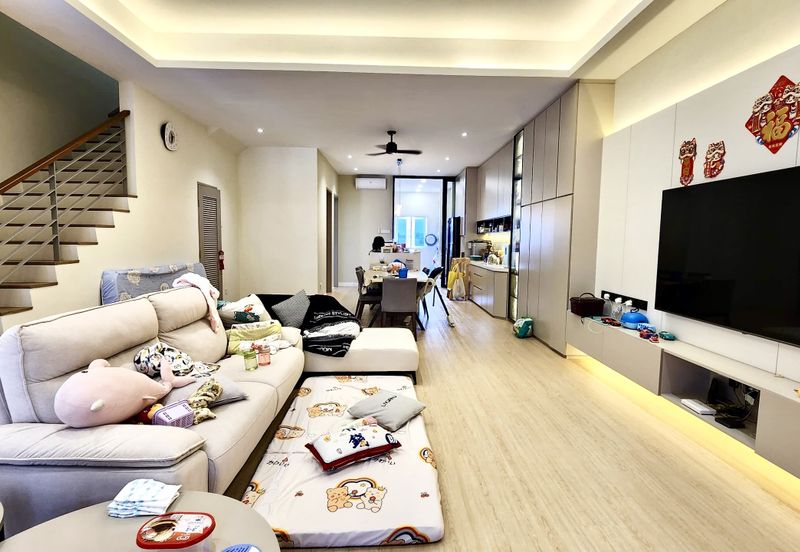 Semanja Park Terraces