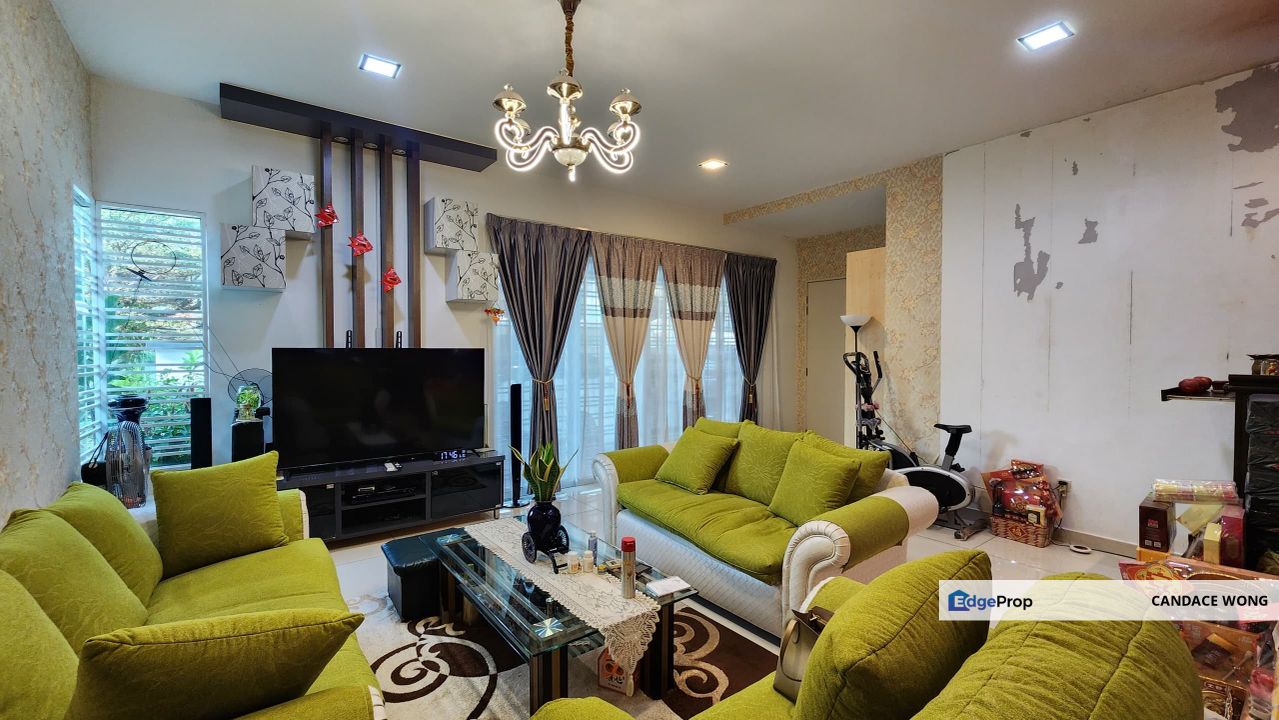 Move-In Ready Designer Home with Garden & Balcony Retreat!, Selangor, Kajang