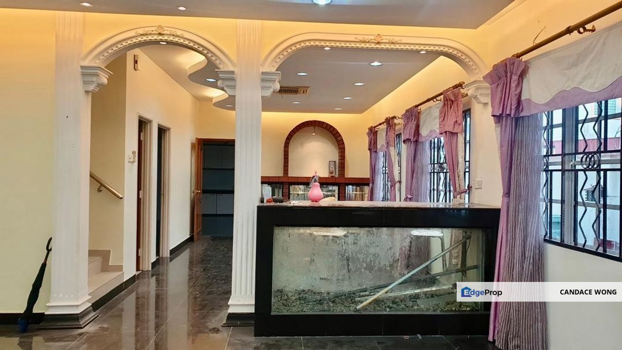 Taman Sri Jelok, Kajang - 2-Storey Semi-D End lot, Fully Extended and Freehold, Selangor, Kajang