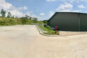 Detached Factory @ Semenyih - 200A In Use & 400A Approved for Expansion