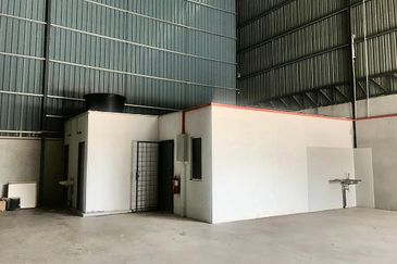 Detached Factory @ Semenyih - 200A In Use & 400A Approved for Expansion