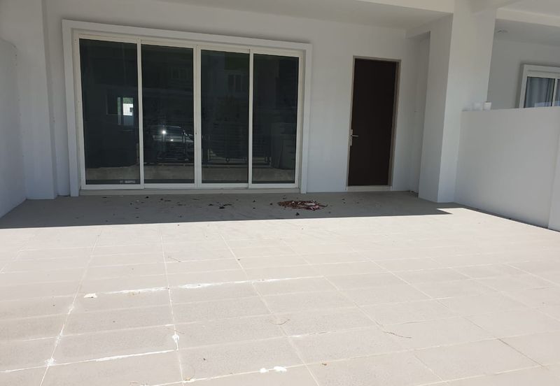 Semanja Park Terraces