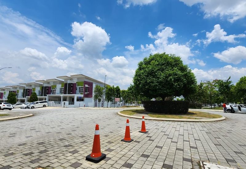 Semanja Park Terraces