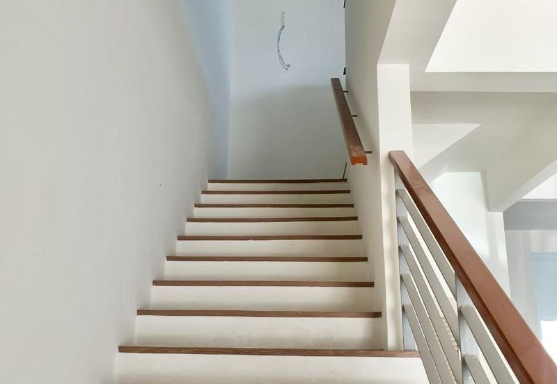 Semanja Park Terraces