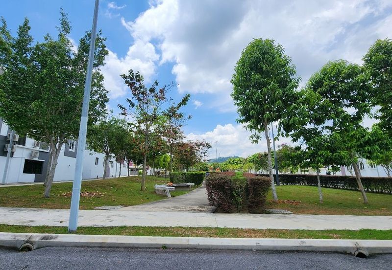 Semanja Park Terraces