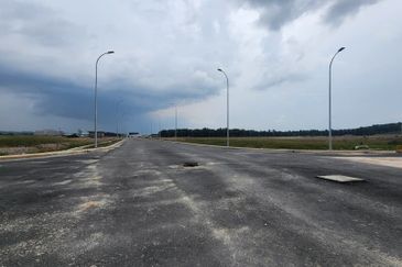 Puncak Alam Industrial Corner Lot - 9.3 Acres - Infra Ready
