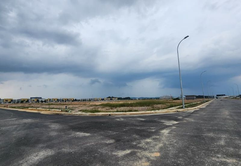 Puncak Alam Industrial Corner Lot - 9.3 Acres - Infra Ready