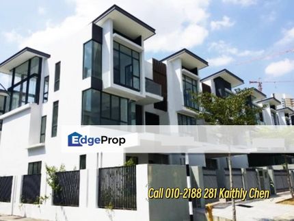 (End lot) 3 Storey Superlink Mutiara Villa @ Mutiara Heights Kajang, Selangor, Kajang