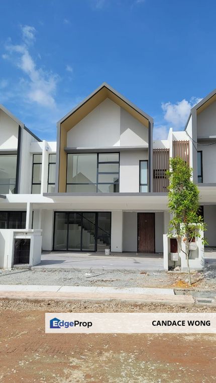 Jade Hills @ Blossom Spring @ Nice Unit 2 Storey Landed House 💛, Selangor, Kajang