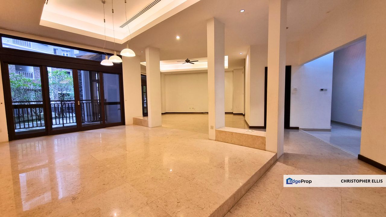Ground Floor, 4 Bed + Maid + Study, 6 Bath Part Furnished for Rent Cinta Residensi , Kuala Lumpur, Taman U-Thant