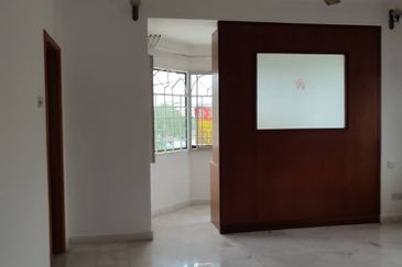 Taman Anggerik Villa