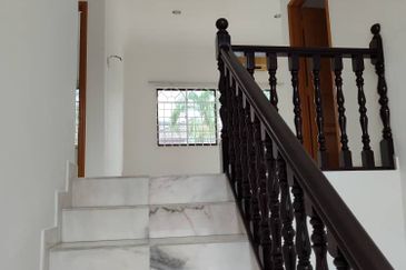 Taman Anggerik Villa