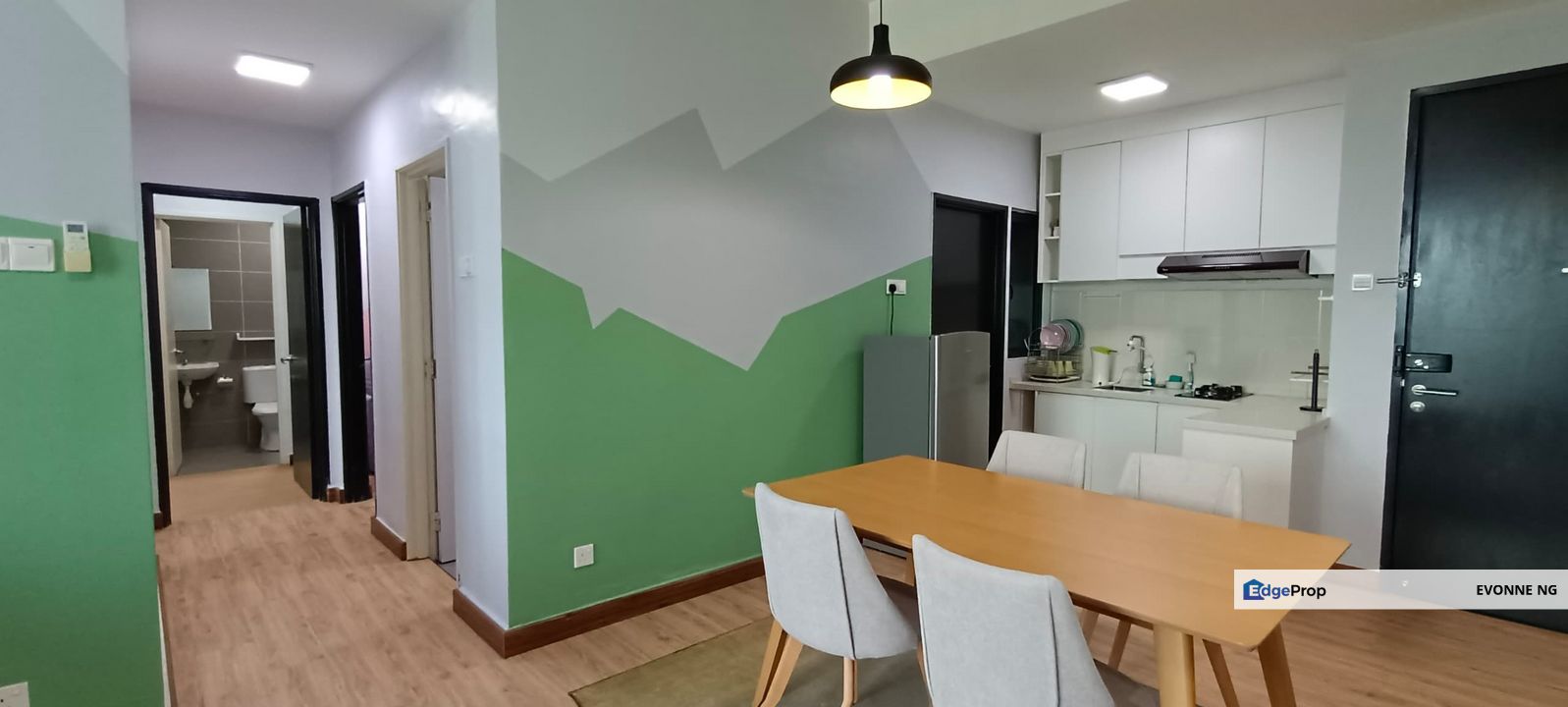 Kiara PlazaKiara Plaza Semenyih Freehold Reno Furnished 3 rooms 2 bath Condo , Selangor, Semenyih