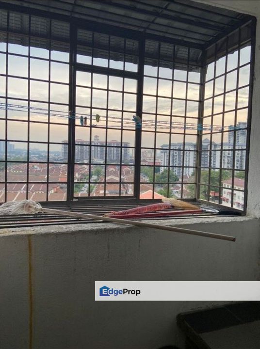 City Heights Kajang Flat with lift 1k deposit full loan, Selangor, Kajang