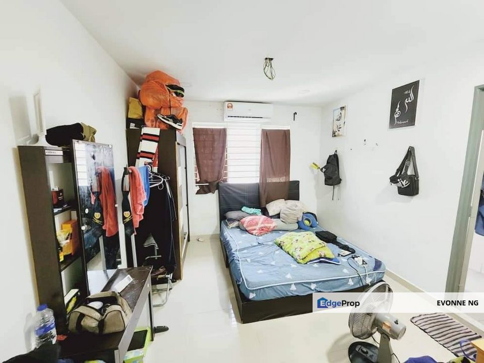 Taman Sungai Jelok Freehold Move In Condition Double Storey Terrace House, Selangor, Kajang