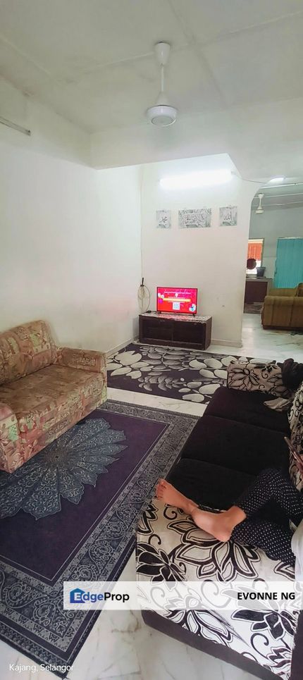 Taman Bukit Mewah Kajang Freehold 20 x 70 Extended House , Selangor, Kajang