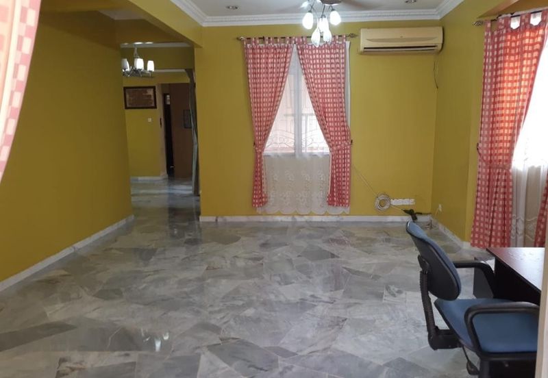 Taman Tasik Semenyih (Lake Residence)