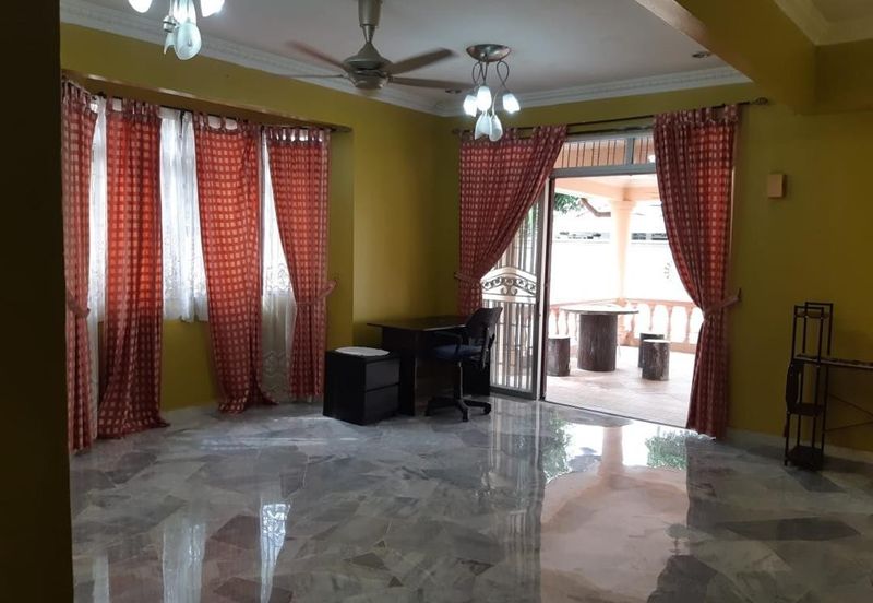 Taman Tasik Semenyih (Lake Residence)