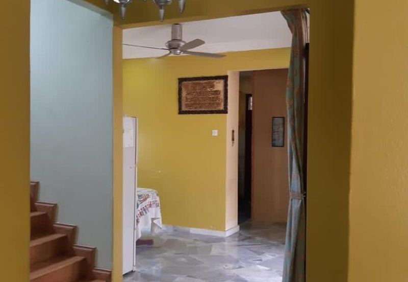 Taman Tasik Semenyih (Lake Residence)