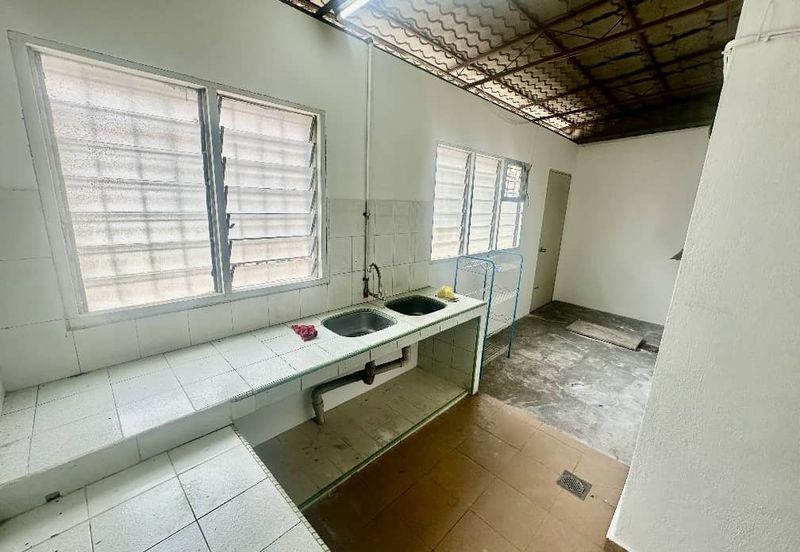 Kampung Baru Sungai Chua