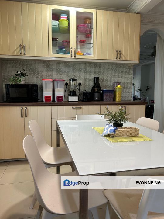 Kajang Sungai Chua Taman Sri Kenari Extended Open Facing Double Storey Terrace  , Selangor, Kajang