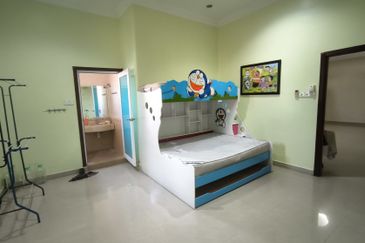 Taman Tasik Semenyih (Lake Residence)