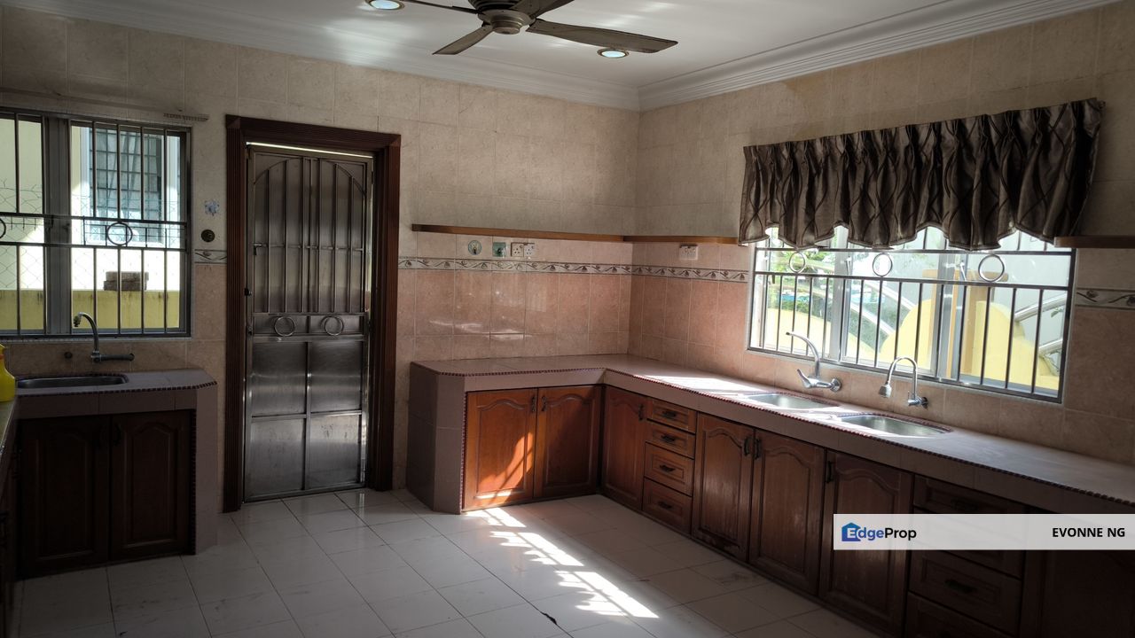 Semenyih Taman Tasik Semenyih 2 storey Bungalow  , Selangor, Semenyih